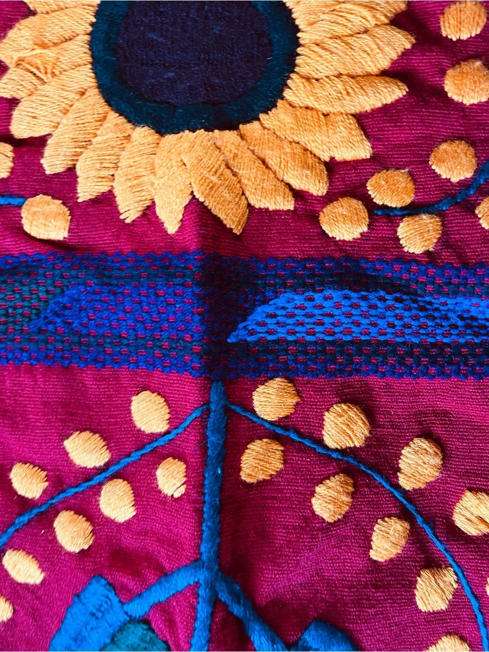 Mexican Handmade Embroidered Table Runner Sun Flowers Calla Lillies Vintage